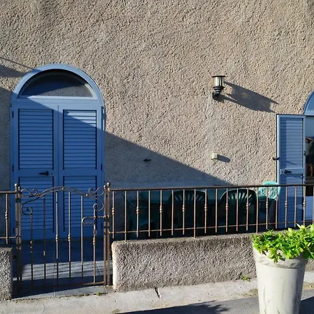 Dans Une Maison De Village Feliceto